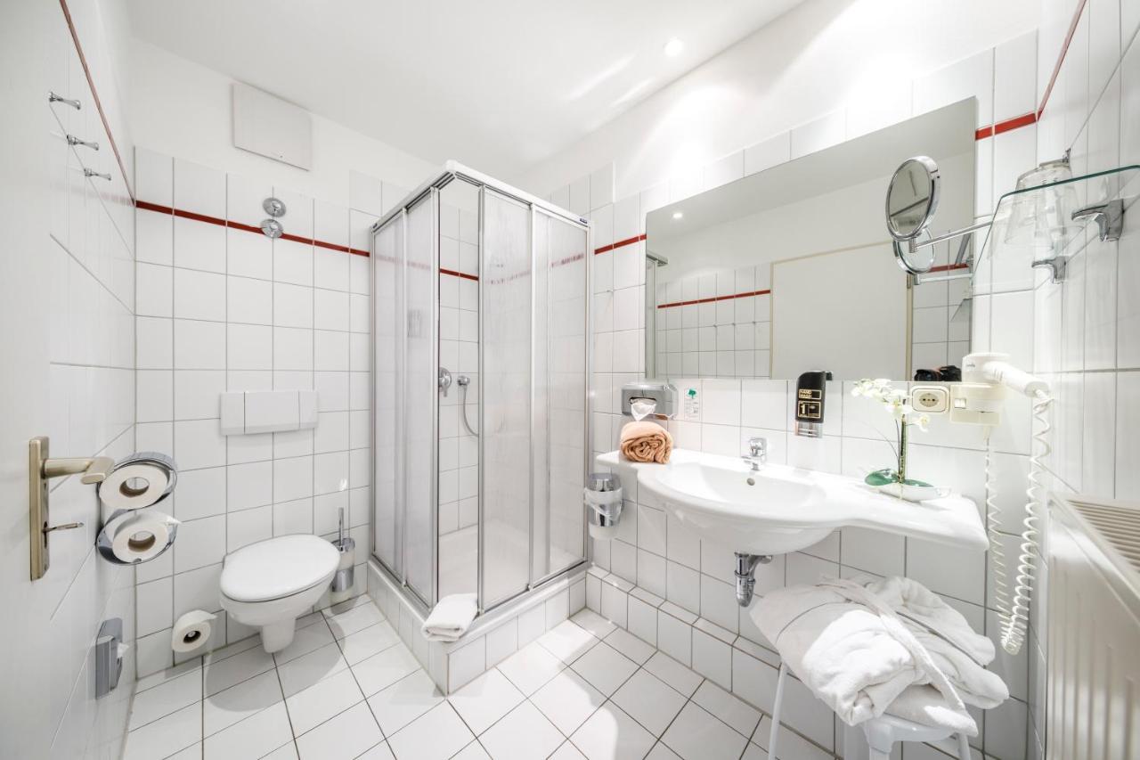 Hotel Sportwelt Радеберг Екстериор снимка