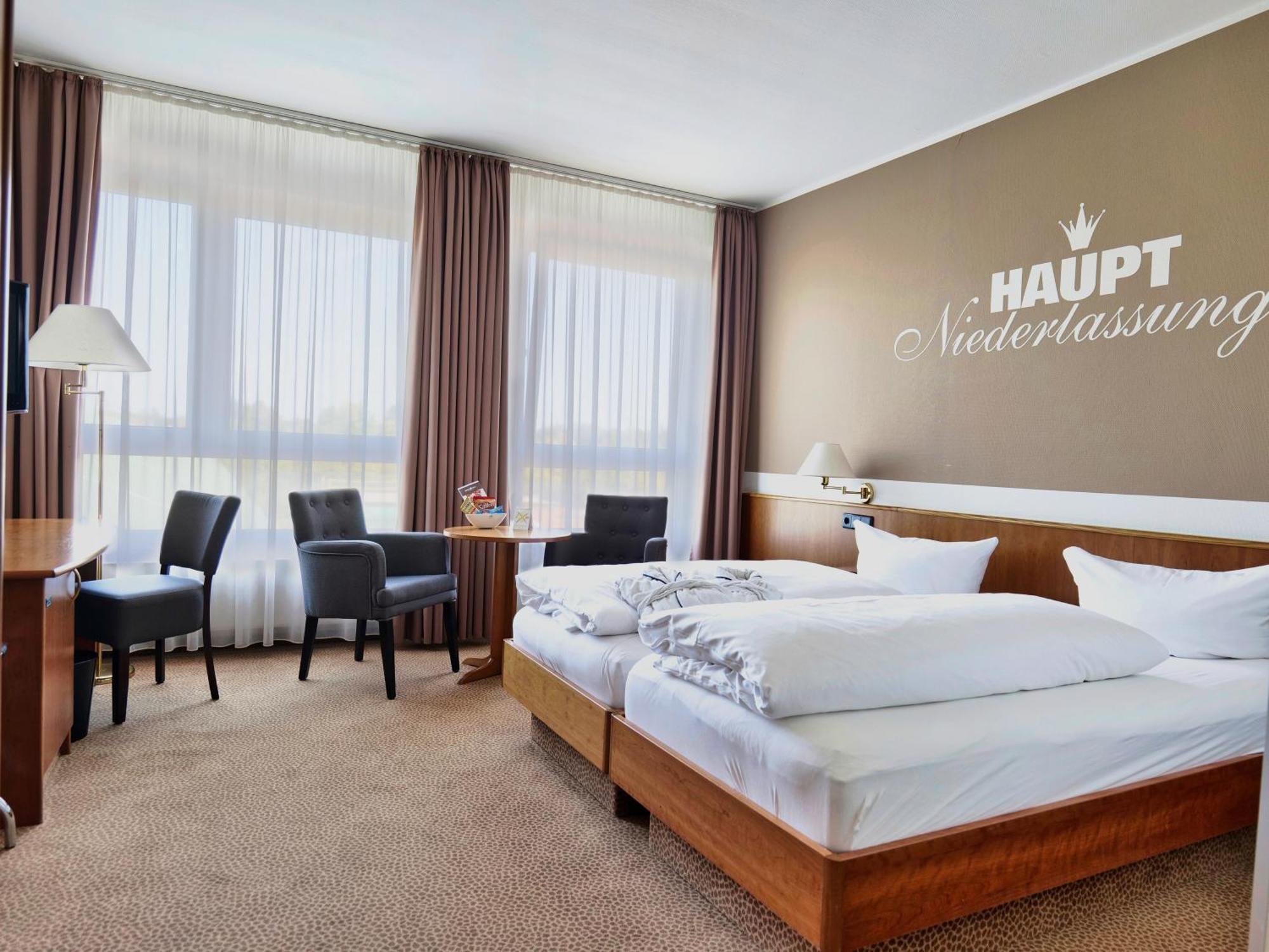 Hotel Sportwelt Радеберг Екстериор снимка