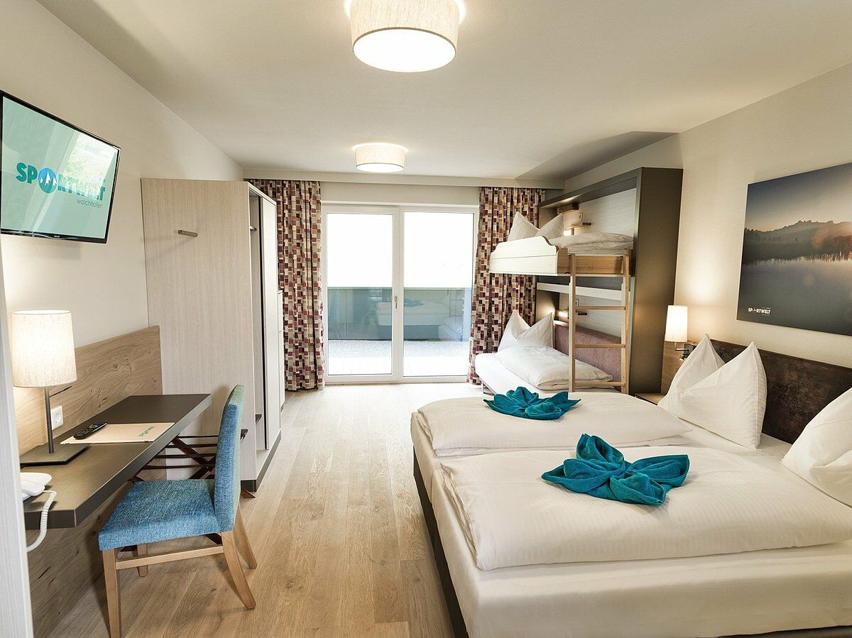 Hotel Sportwelt Радеберг Екстериор снимка
